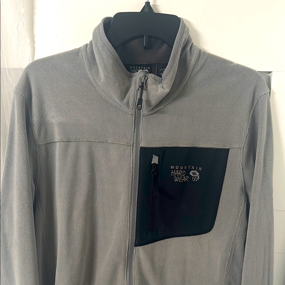 Mountain Hard Wear Full Zip Jacket.  Men’s Medium.